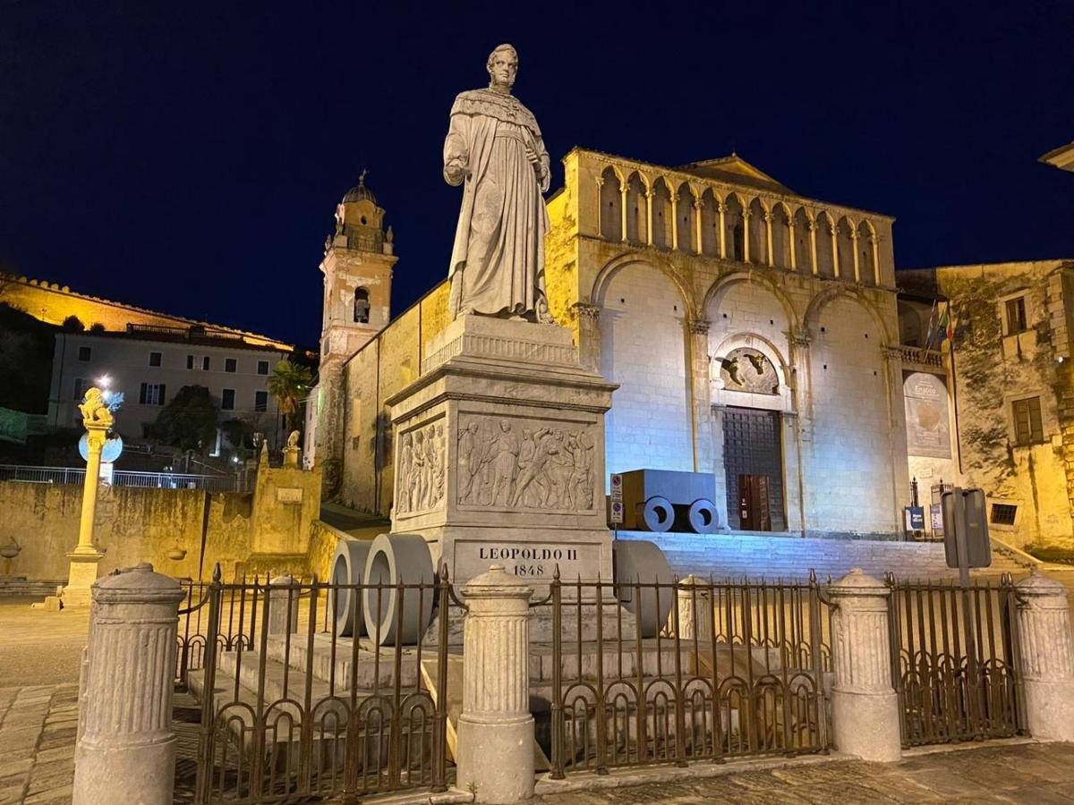 Dimora Carducci Pietrasanta Exterior foto